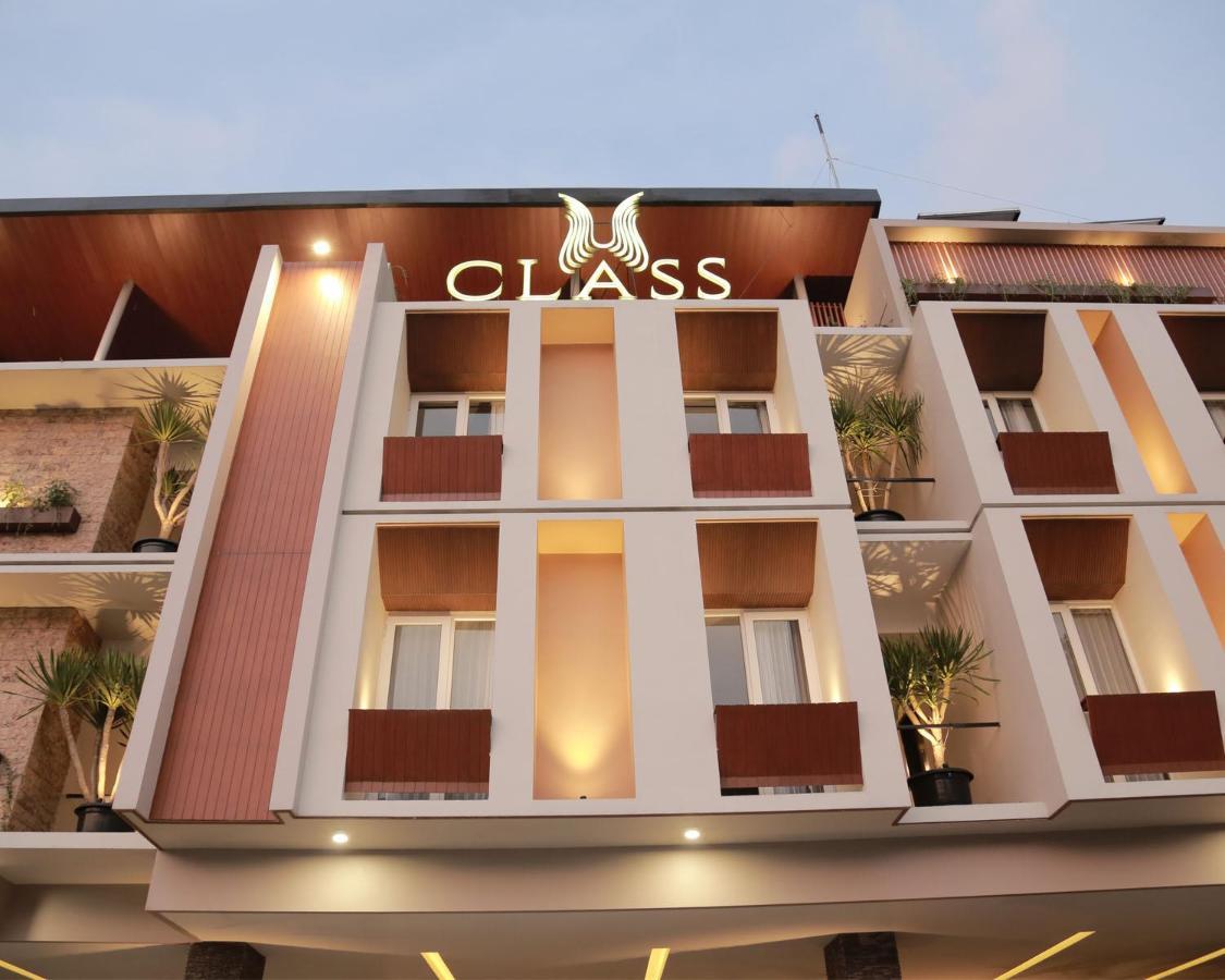 Class Premium Guest House Kasri Buitenkant foto